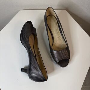 Naturalizer Gold Peep-Toe Heels Sz 6.5